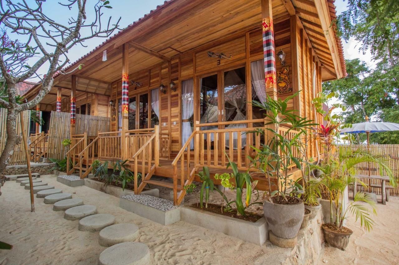 Wooden Beach Sunset Cottages Нуса Лембонган Екстериор снимка